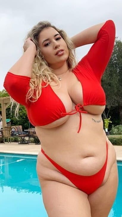 Chubby Bikini Bodies