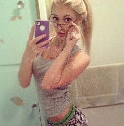 Anna Faith- Carlson HOT Elsa Look Alike