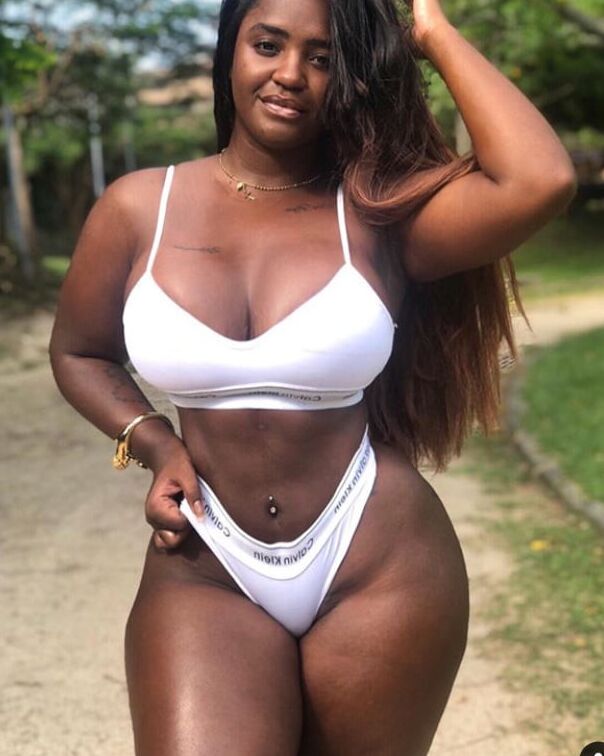 MULATA BRASILEIRA