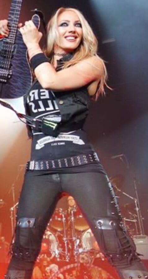 Nita Strauss