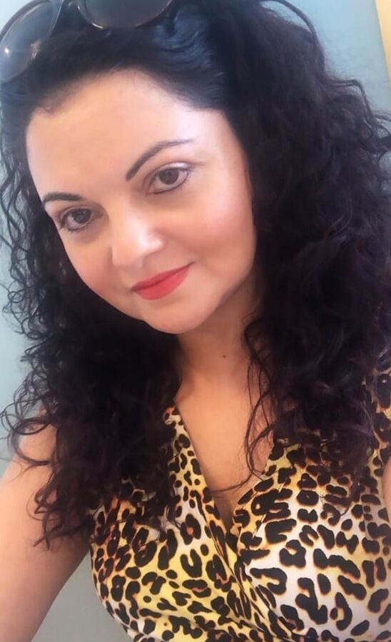 Indian Mature Needs Your Dirty Comments