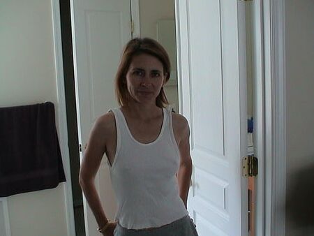 SKINNY HAIRY MILF