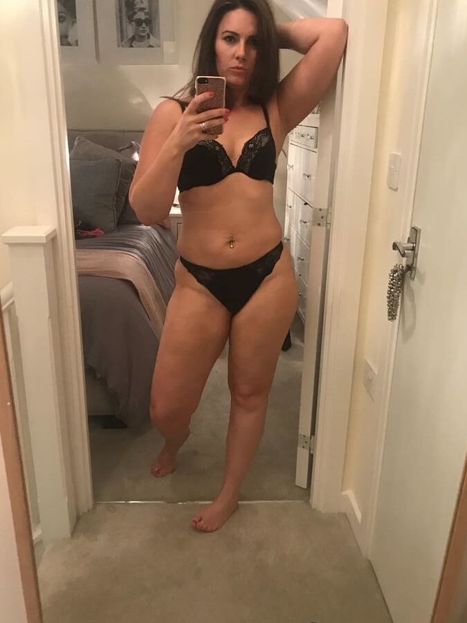 Sexy milf friend