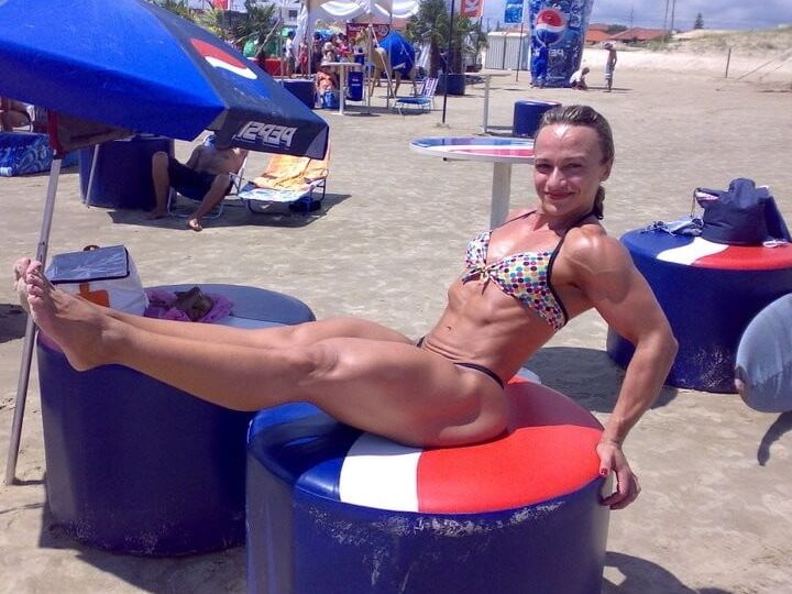 A Mix Of Gorgeous Muscle Girls &amp; Women!