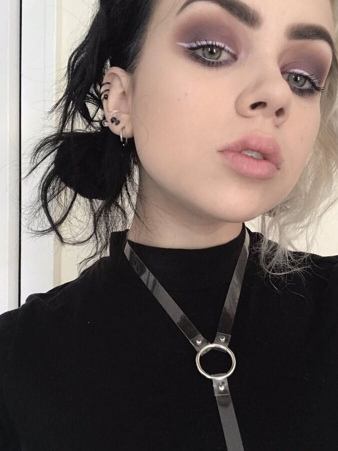 Perfect Goth Girl