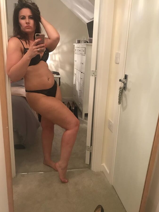 Sexy milf friend