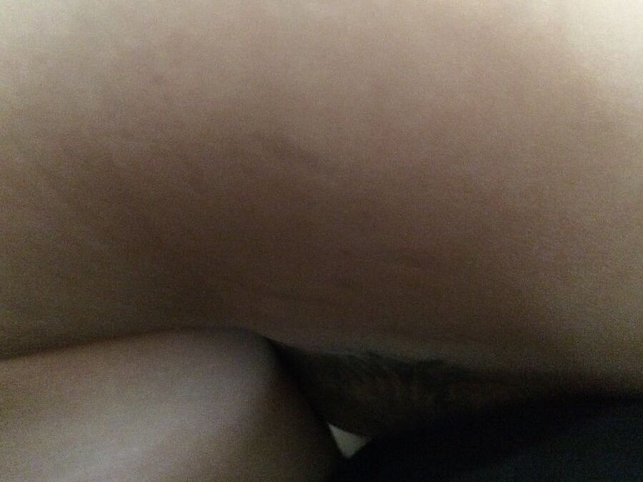 Wife giving me head while i take pictures from behind