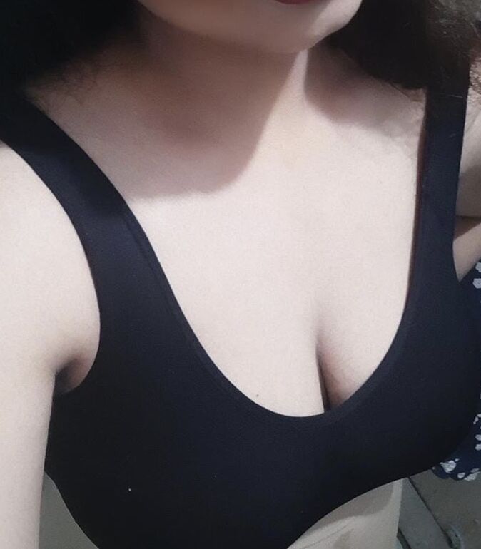Paki hairy VIRGIN Pussy !! Ready for FUCK