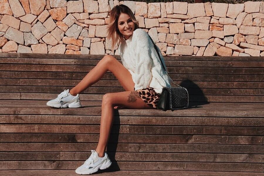 Cloe Cooper