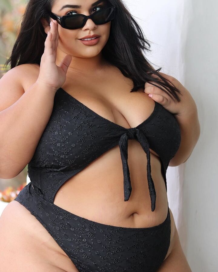 IG Big Butt Girl