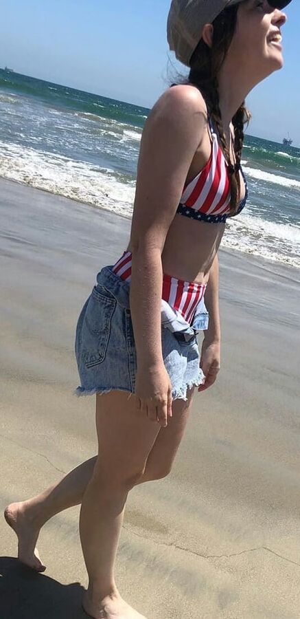 Cassandra lee morris (sexy voice actress)