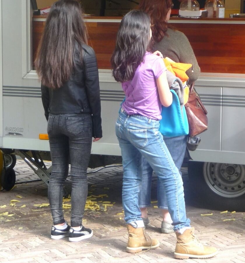 candid street asses GLUTEUS DIVINUS
