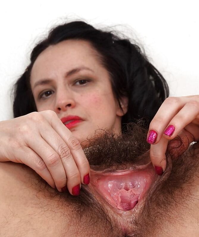 Hairy Anne