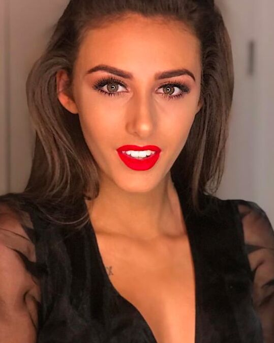 Chloe Veitch