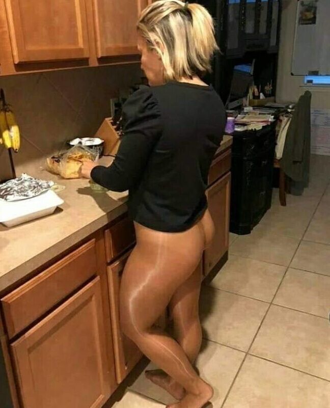Hot Nylons