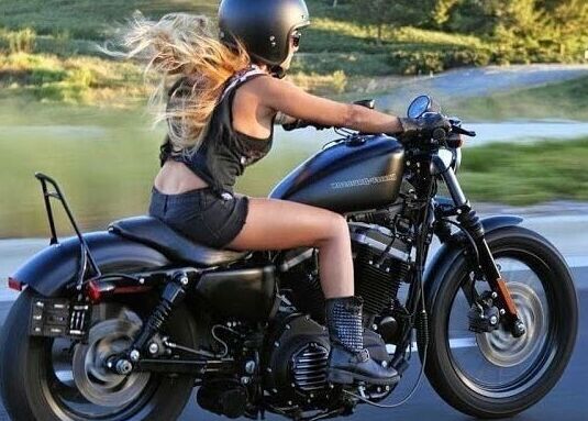 Cool Girls Ride