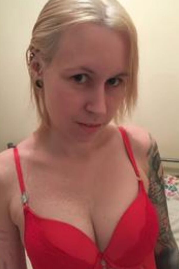 Norwich hooker (pornstar wannbe)