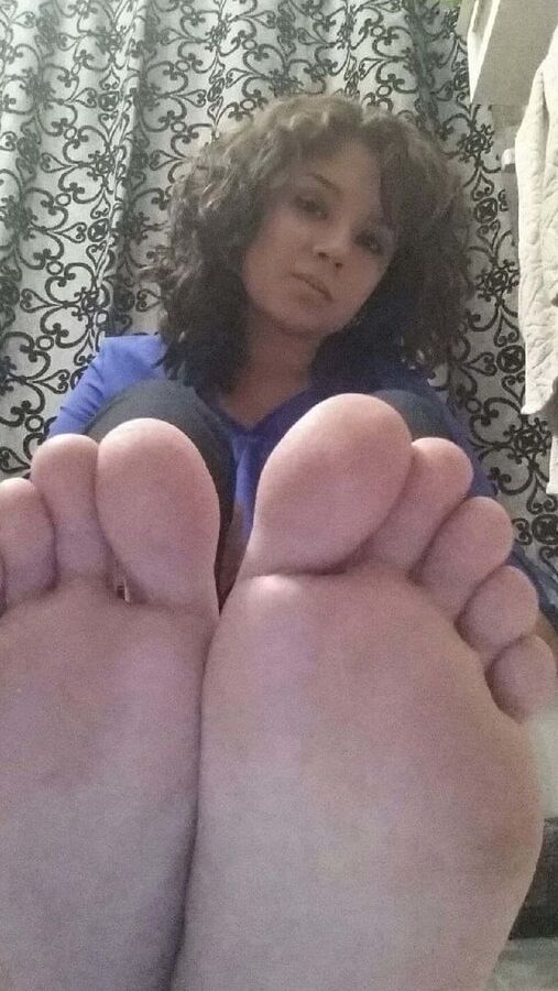 Girlfriend&;s Feet