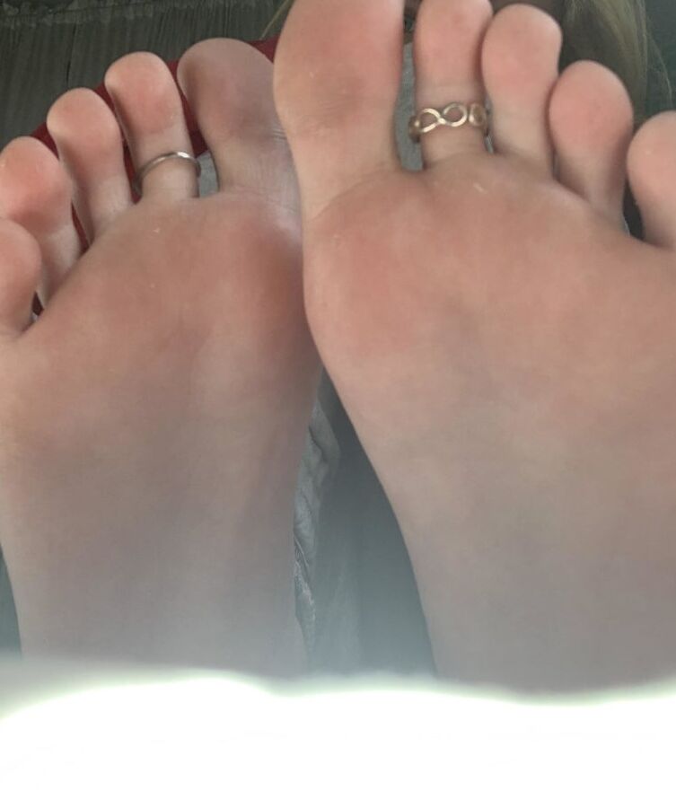 For Fans to Cum on FEET