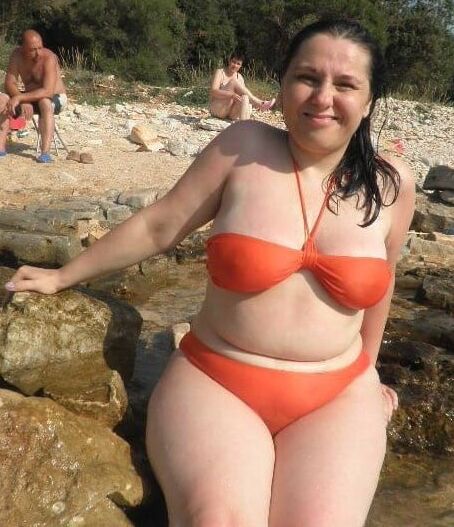 Milfs Gilfs for their quarantine