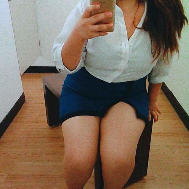 Yumico Martinez ( Piernuda discreta)