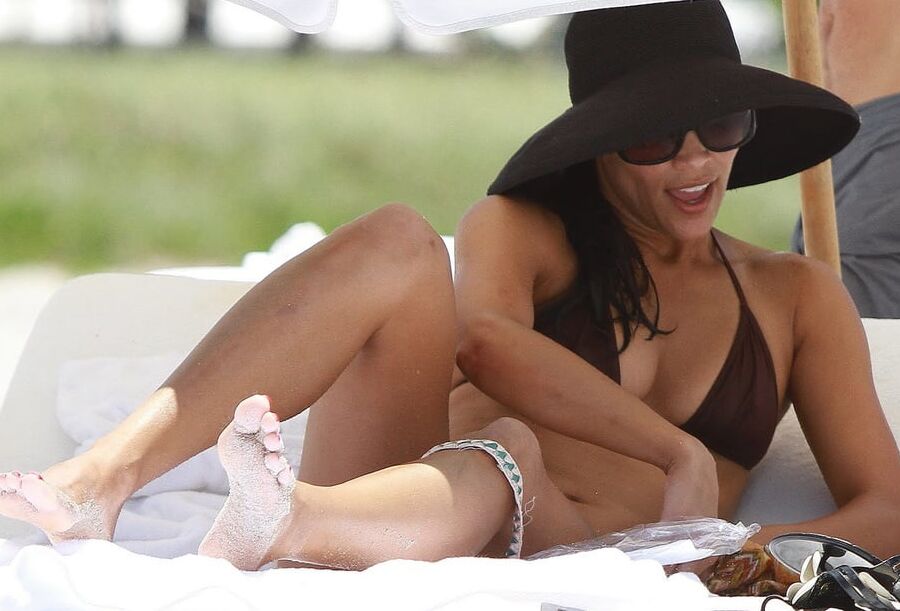 PAULA PATTON