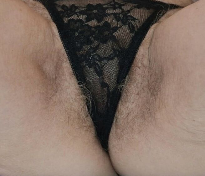 Granny so sexy in her panties