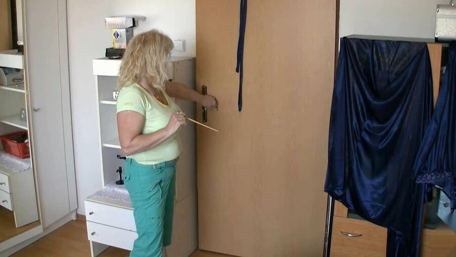 . Grannies, grandmas, mature women