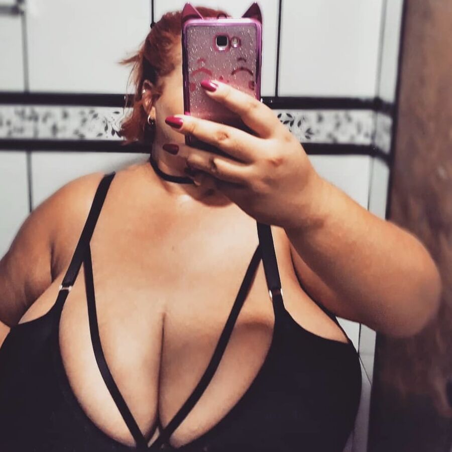 Mari BoobQueen