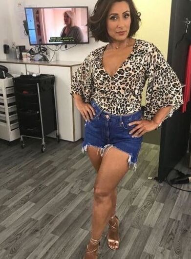 Just Busted A Big Nut For Bangin MILF Saira Khan