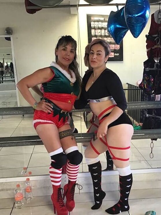 LOVE MILFSS..