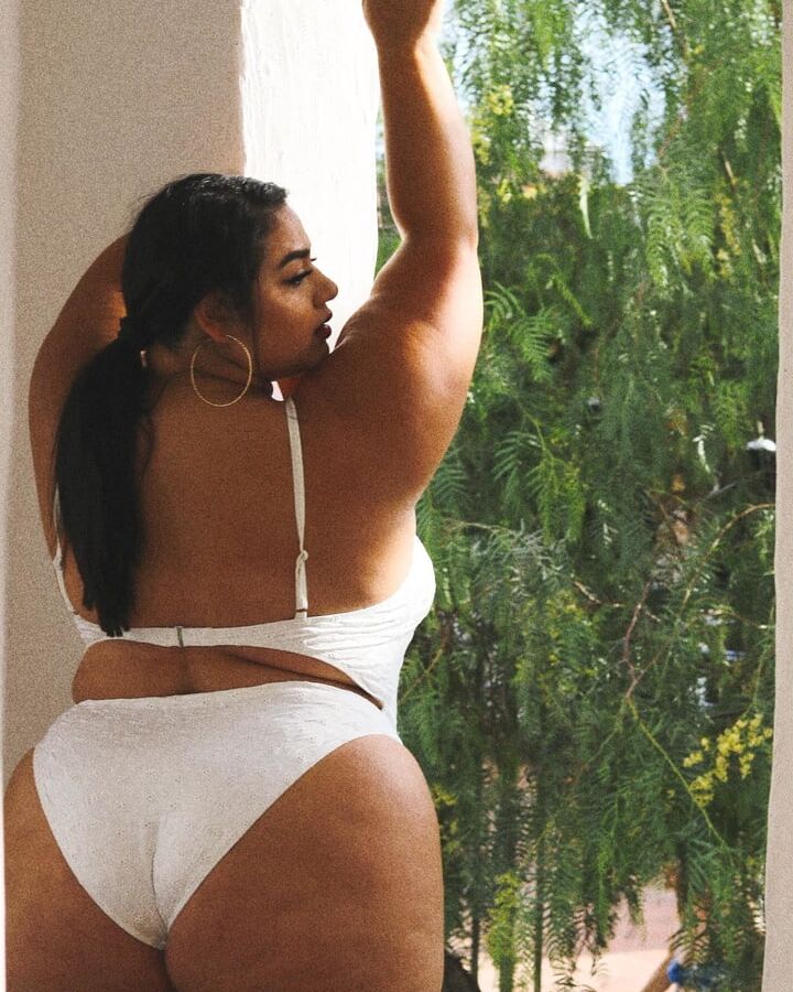IG Big Butt Girl