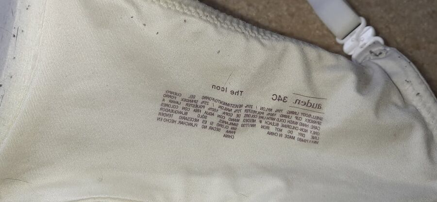 Julia&;s Underwear