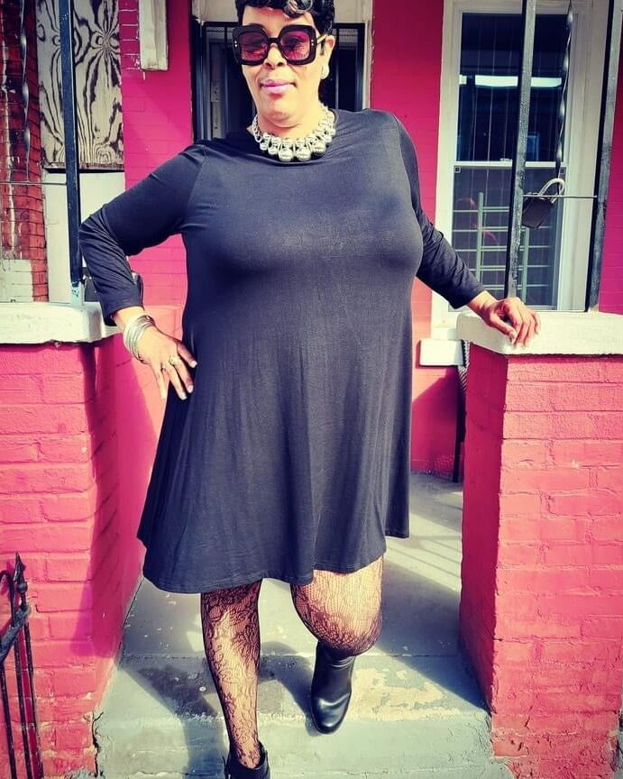 Black Grandma wants love