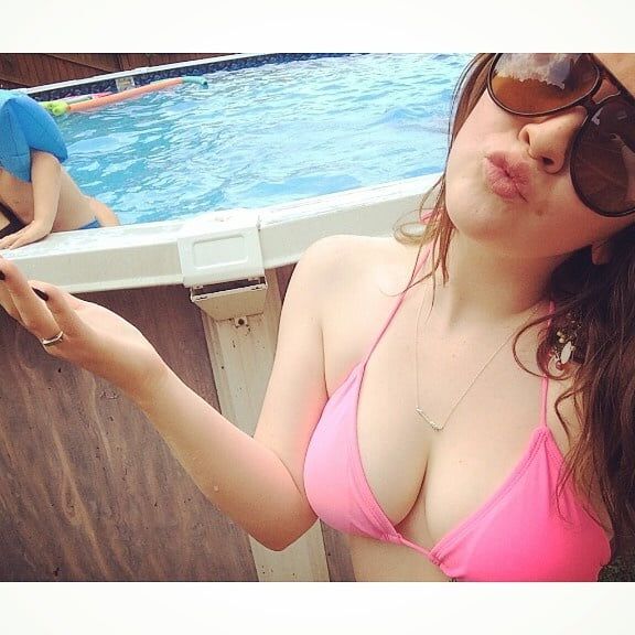 Hot Twitch Girl