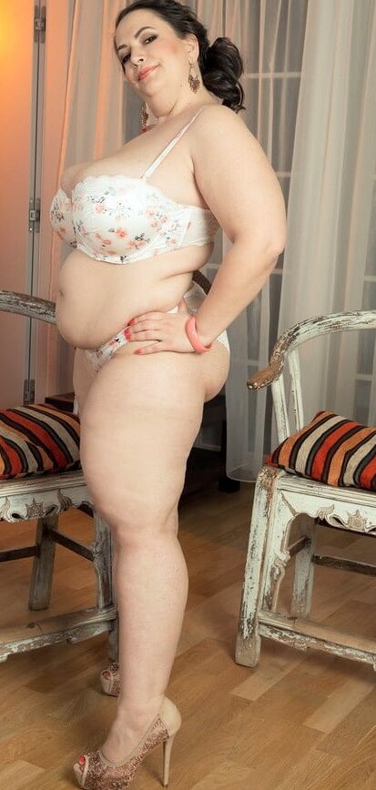 Fettes geiles Fickfleisch in Heels