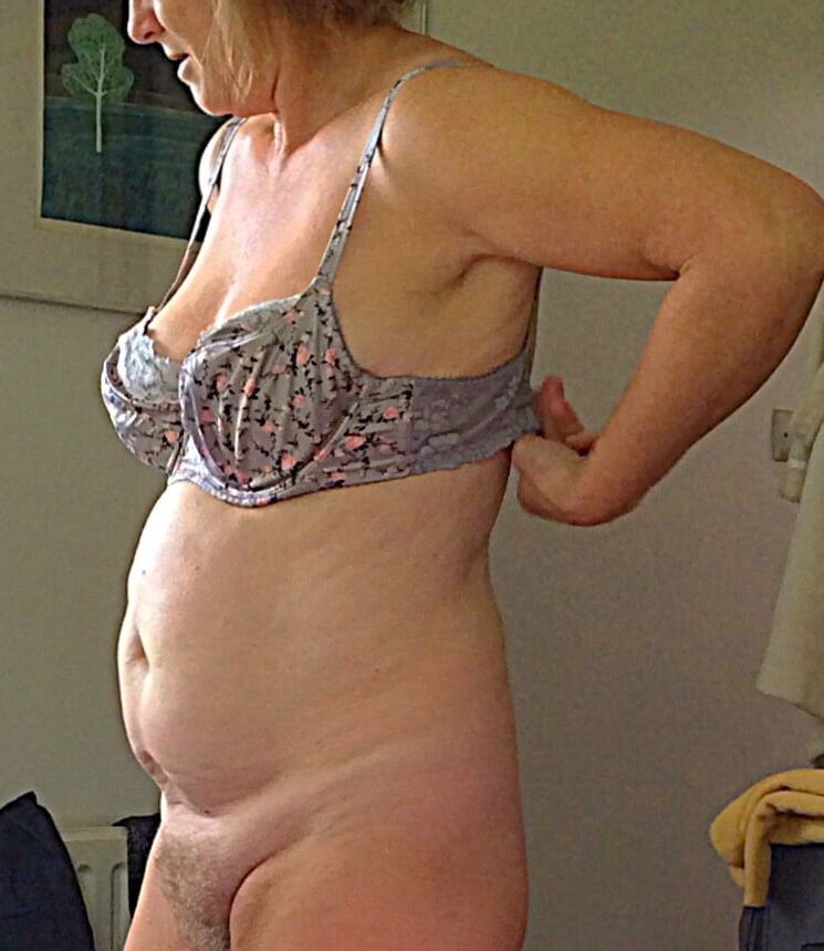 Hot Alabama Wife Looking for BBC
