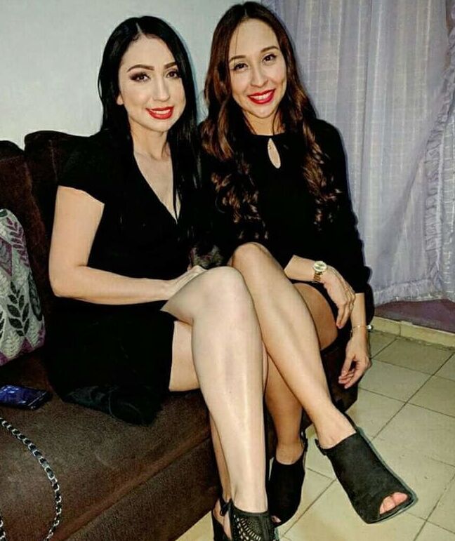 Alexandra y Andrea (Amigas del Sexo)