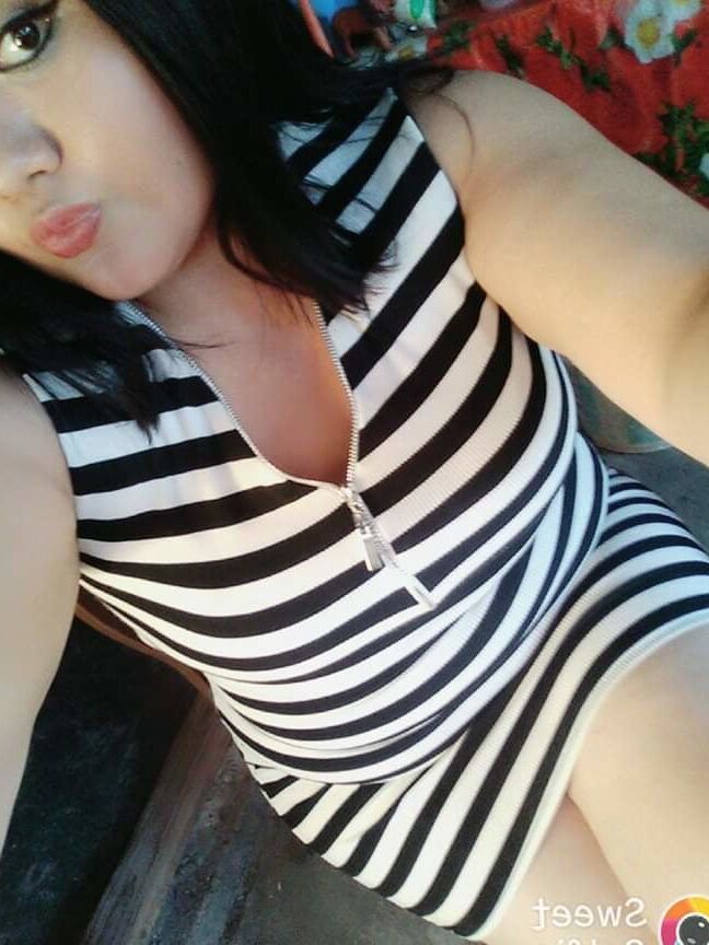 Yumico Martinez ( Piernuda discreta)