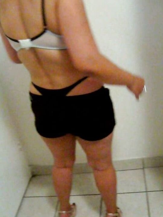 Mom damn and sexy-
