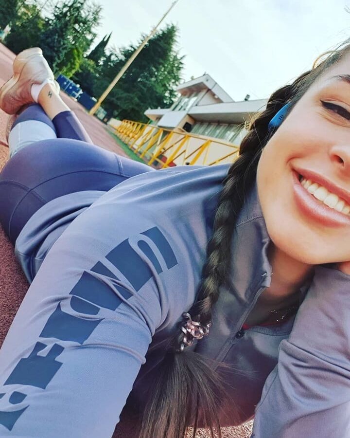 Sliding Girls