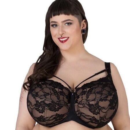 Beautiful Busty Model