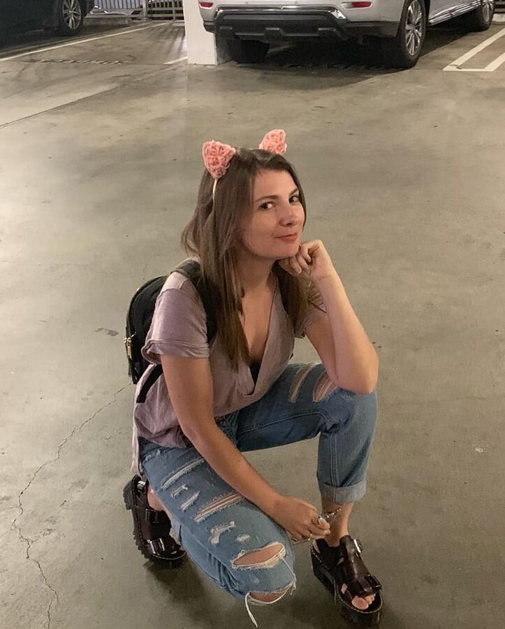 Cassandra lee morris (sexy voice actress)