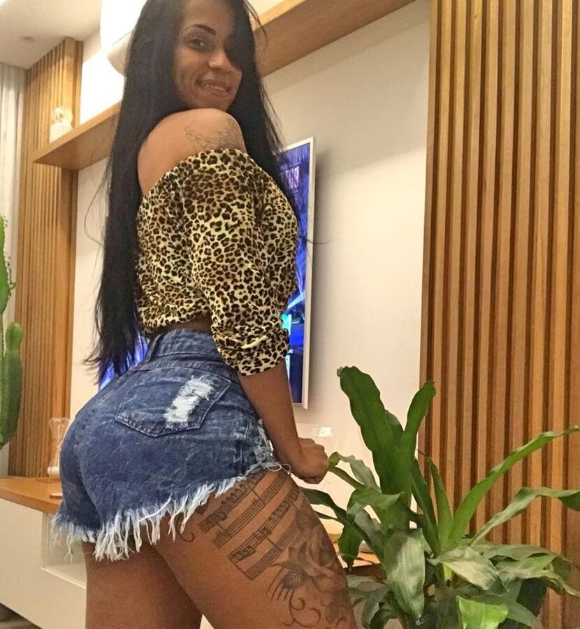 PUTA DO INSTAGRAM: Pryscila Silva