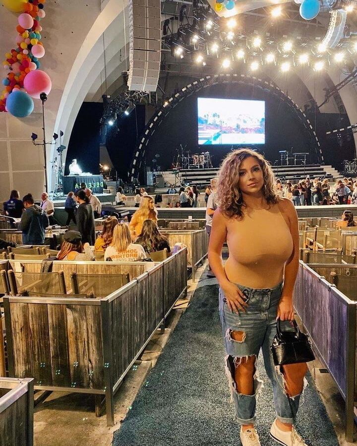 Busty Angel Alex Gervasi