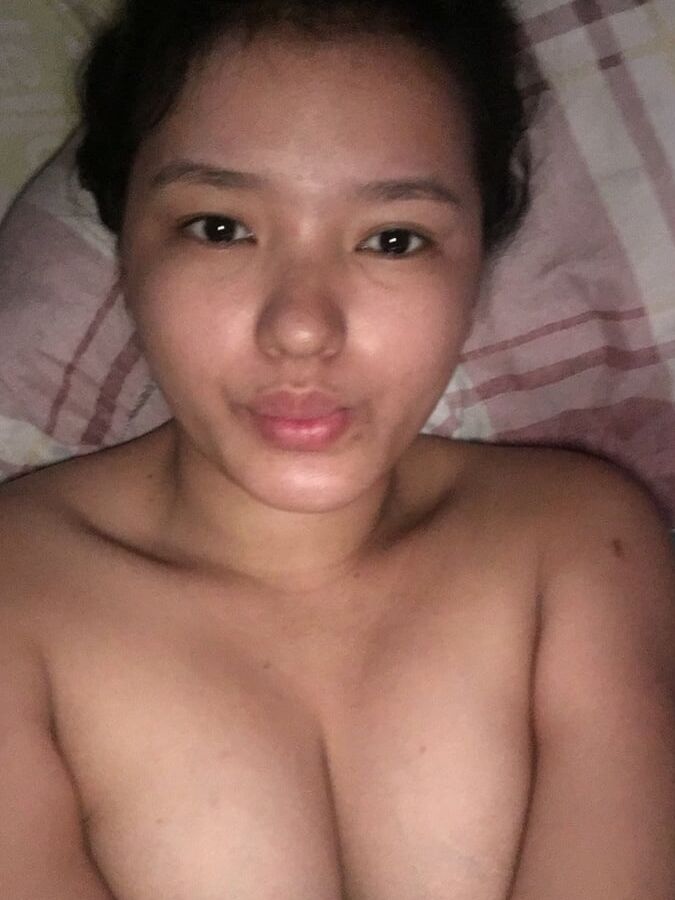 Pinay