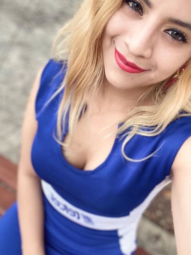 DIVINA NENA