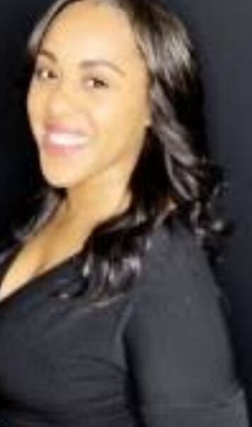 Courtney Lawton aka Candi Dreamz