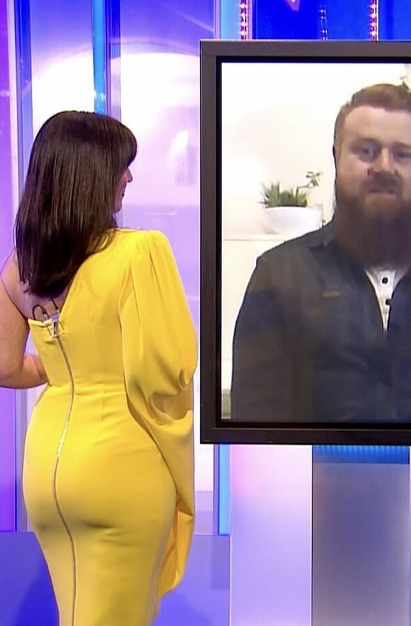 Davina McCall,Very tight yellow dress, The Big Night In