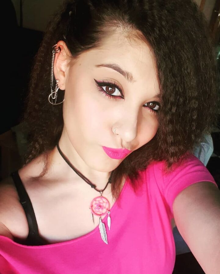 Crimped Hair ( sexy hairs )